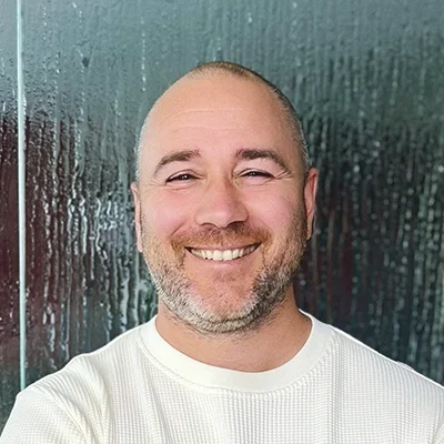 Chiropractor Vancouver BC Ahren Roy